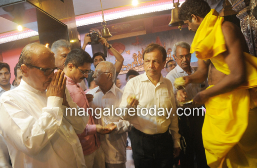 Poojary urulu seva for cauvery